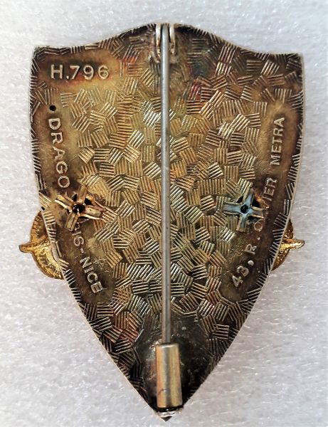 Fichier:75 4BG Ag dos.jpg