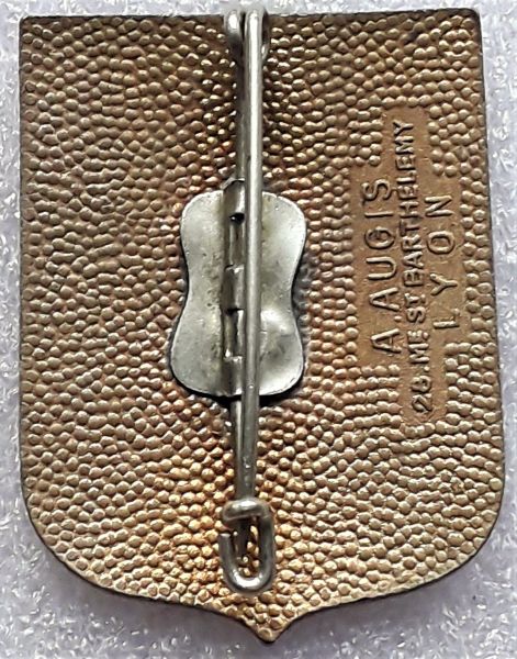 Fichier:6CIE eaux Dos.jpg