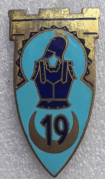 Fichier:19RG 3creneaux.jpg