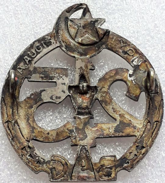 Fichier:215BAG Dos.jpg