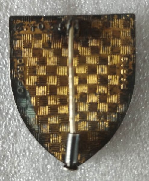 Fichier:12BG Ag Dos.jpg